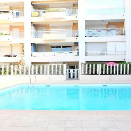 Pieds Dans L'eau 4 Pers Apartment Vallauris
